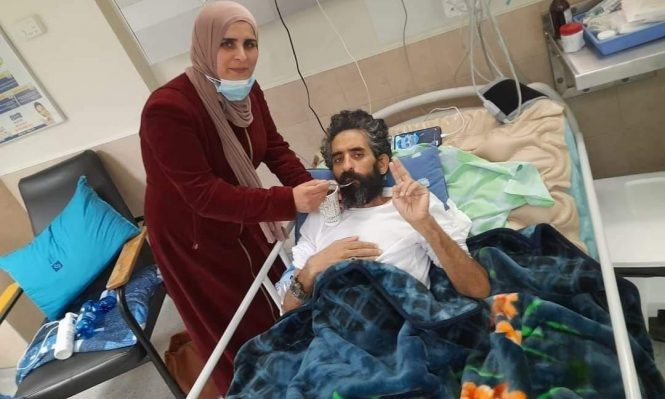 الأسير هشام ابو هواش بعيد إنهاء إضرابه عن الطعام