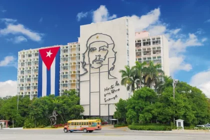 plaza-revolucion-habana
